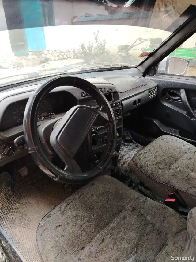 Lada (ВАЗ) 2115 2004 · 1.5 MT