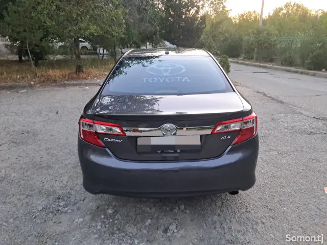 Toyota Camry 2013 · 2.5 AT