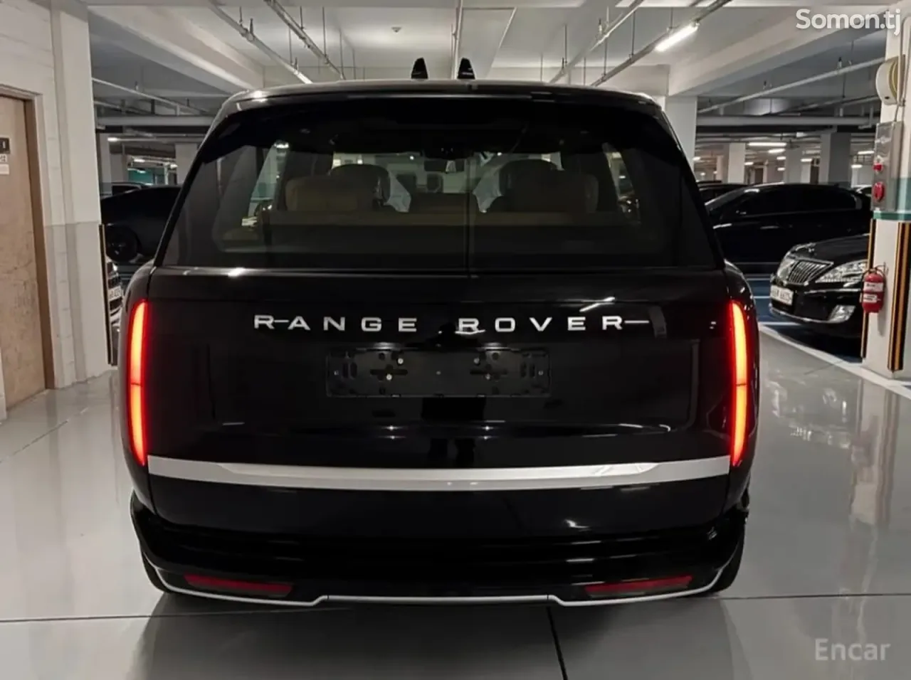 Land Rover Range Rover 2026 · 4.4 AT
