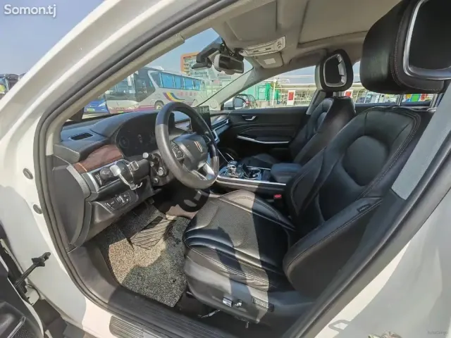 Hongqi E-HS3 2019 · 2.0 AMT