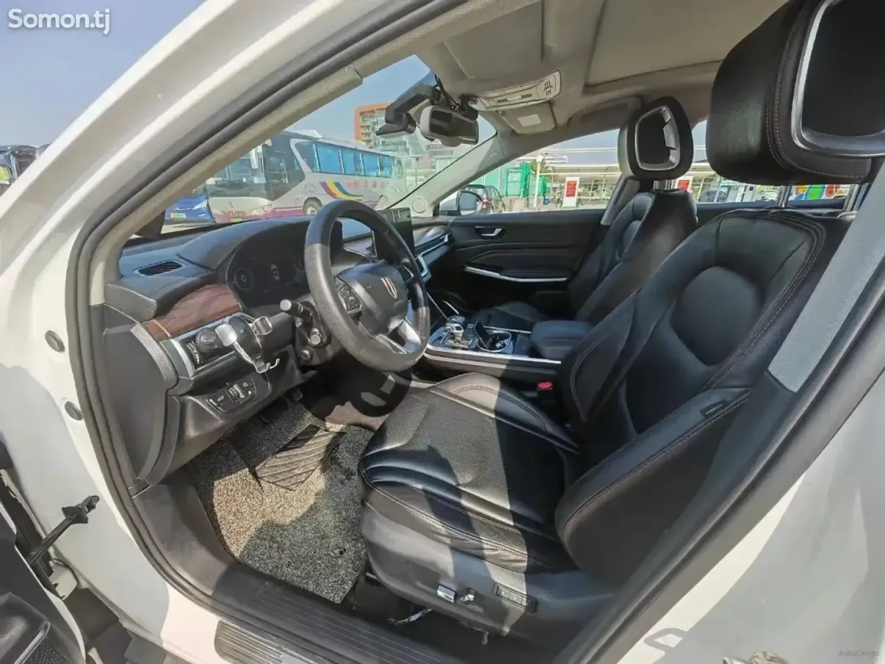Hongqi E-HS3 2019 · 2.0 AMT
