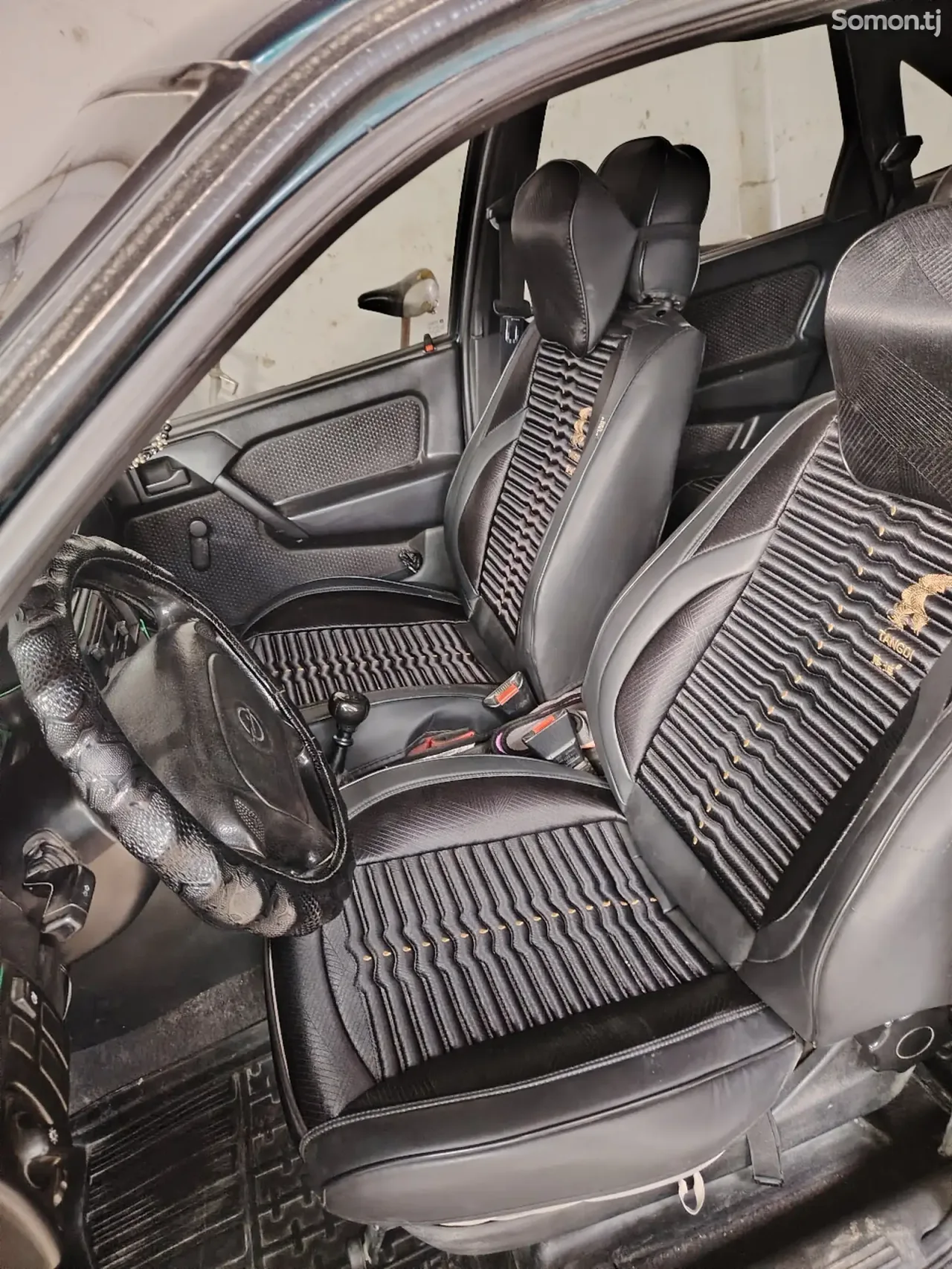Opel Vectra B 1994 · 1.6 MT