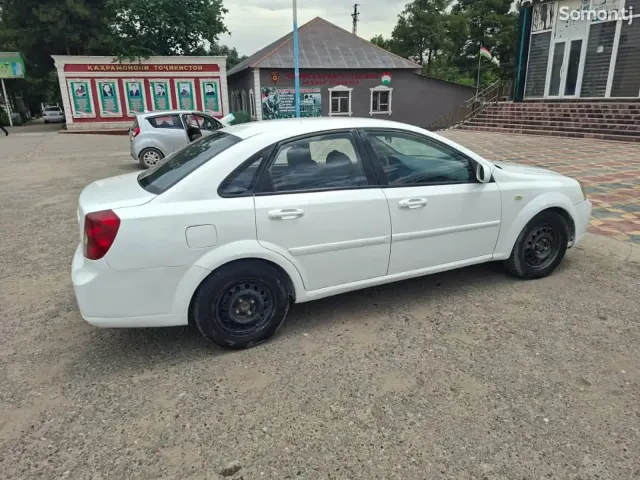 Daewoo Lacetti 2005 · 1.6 MT