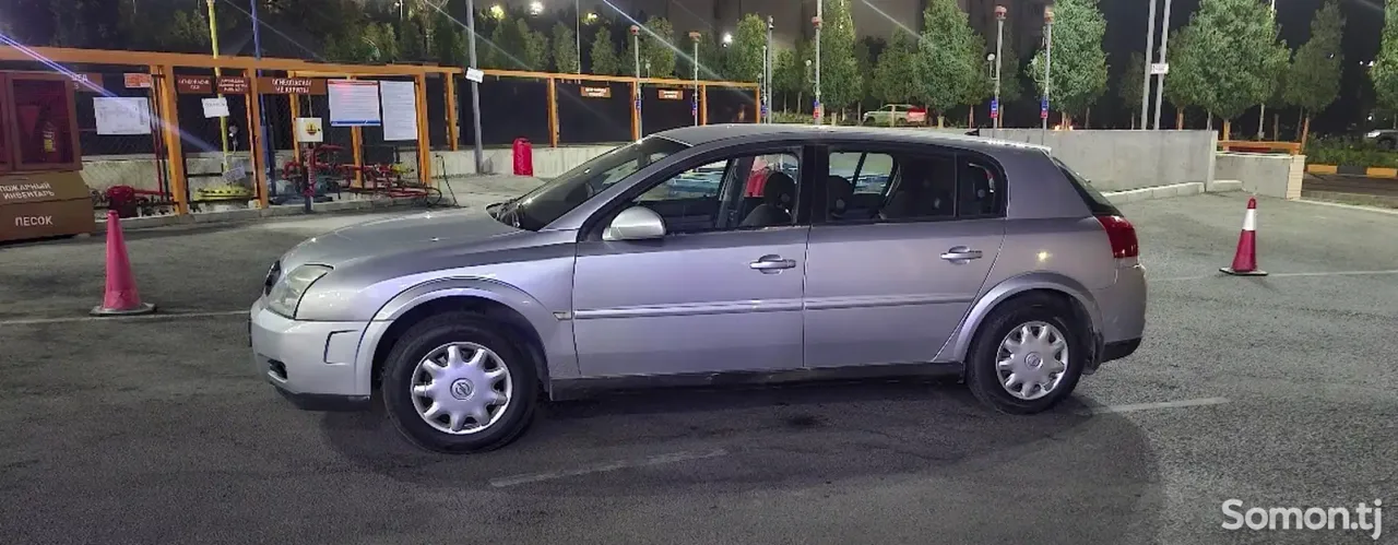 Opel Vectra C 2003 · 1.8 MT