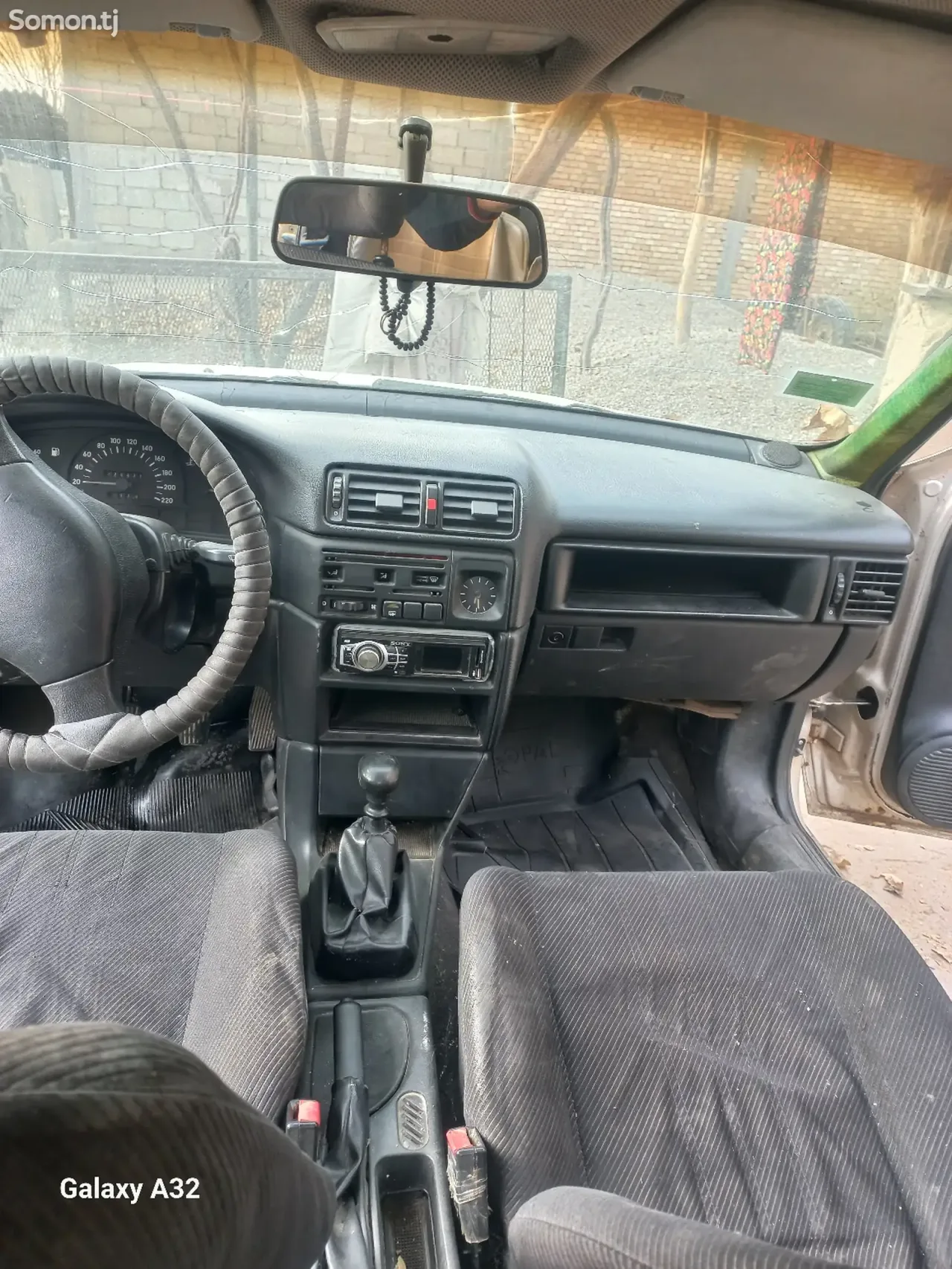 Opel Vectra A 1991 · 1.6 MT