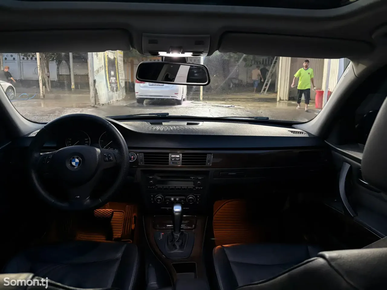 BMW 3 series 2009 · 2.0 AT