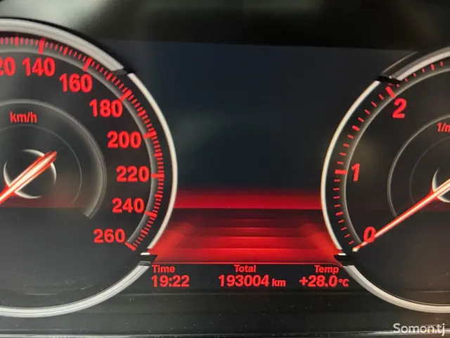 BMW 5 series 2014 · 2.0 AT