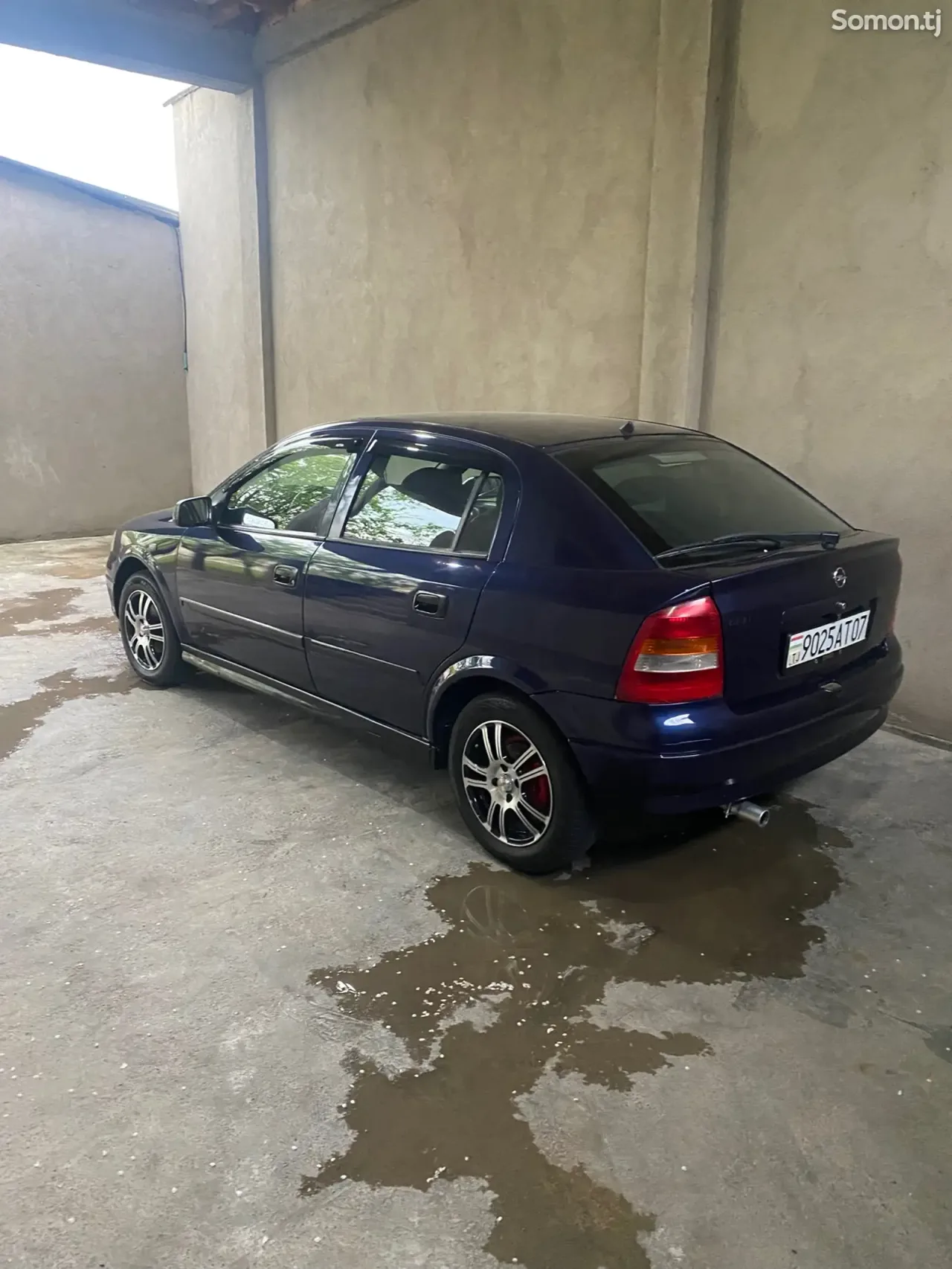 Opel Astra G 2000 · 1.6 MT