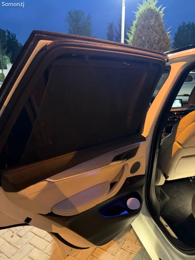 BMW X5 2017 · 2.0 AT