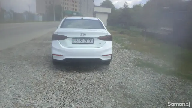 Hyundai Accent 2018 · 1.6 AT