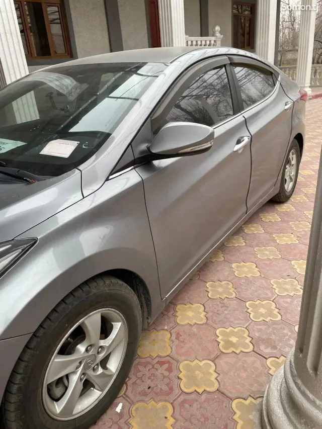 Hyundai Avante 2014 · 1.6 AT