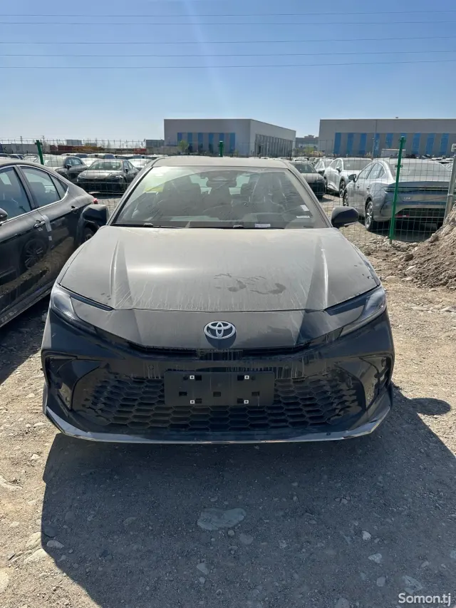 Toyota Camry 2026 · 2.0 AT