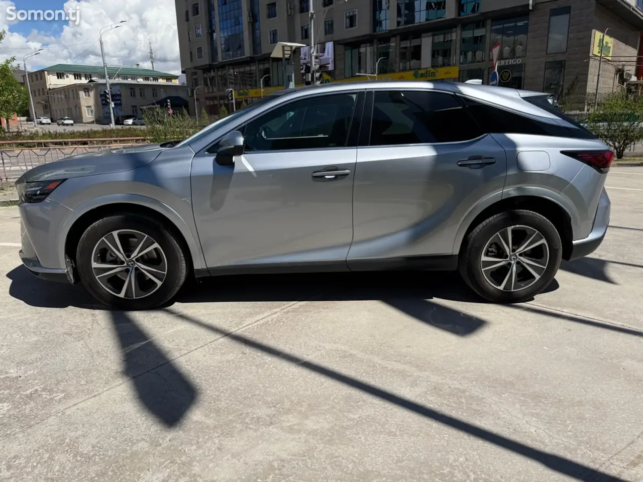 Lexus RX series 2024 · 3.5 AT