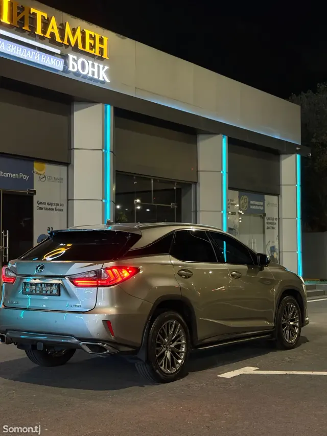 Lexus RX series 2018 · 3.5 AT