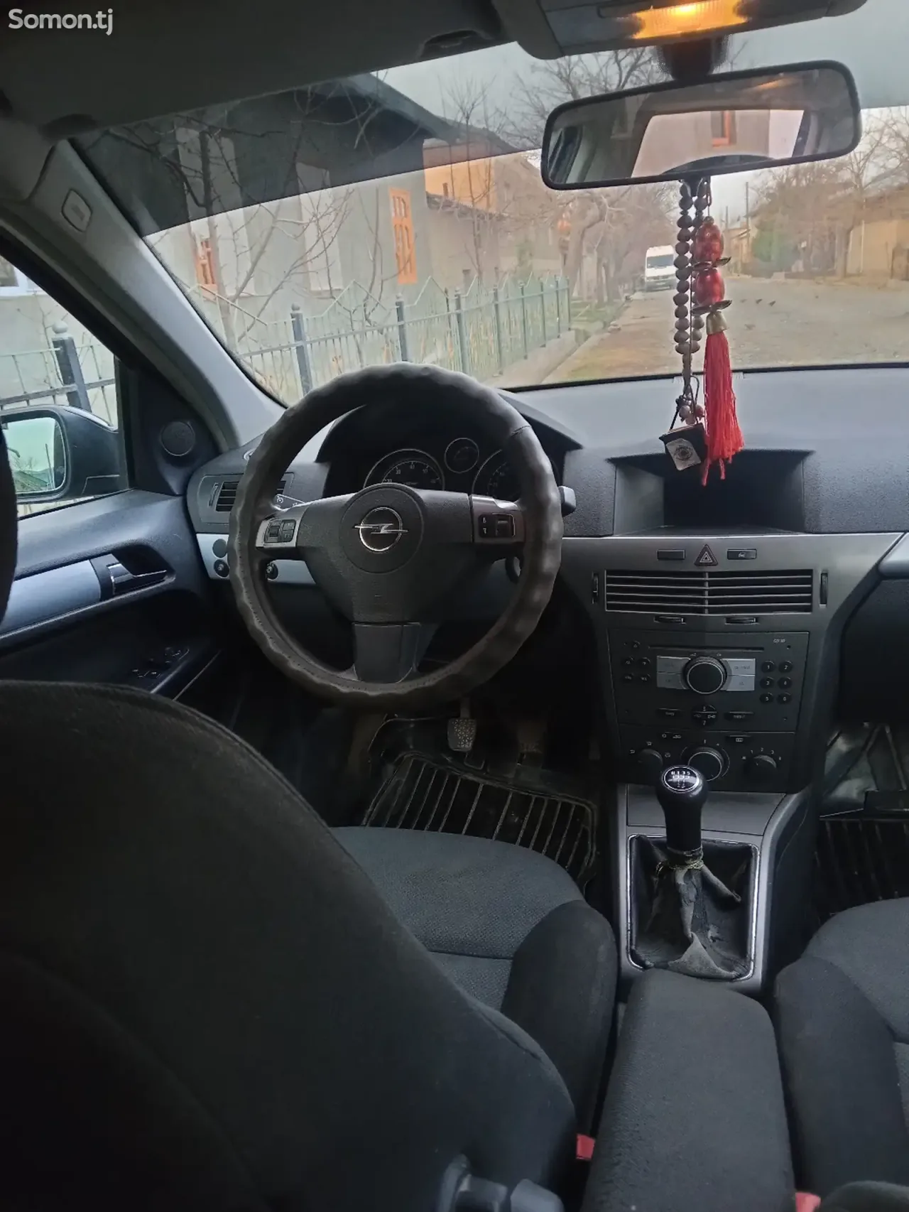 Opel Astra H 2005 · 1.4 MT