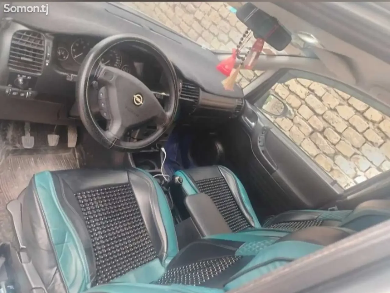 Opel Zafira 2004 · MT