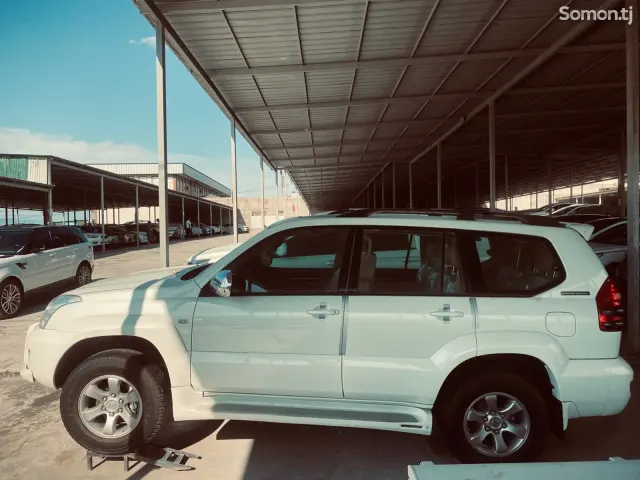 Toyota Land Cruiser Prado 2008 · 4.0 AT