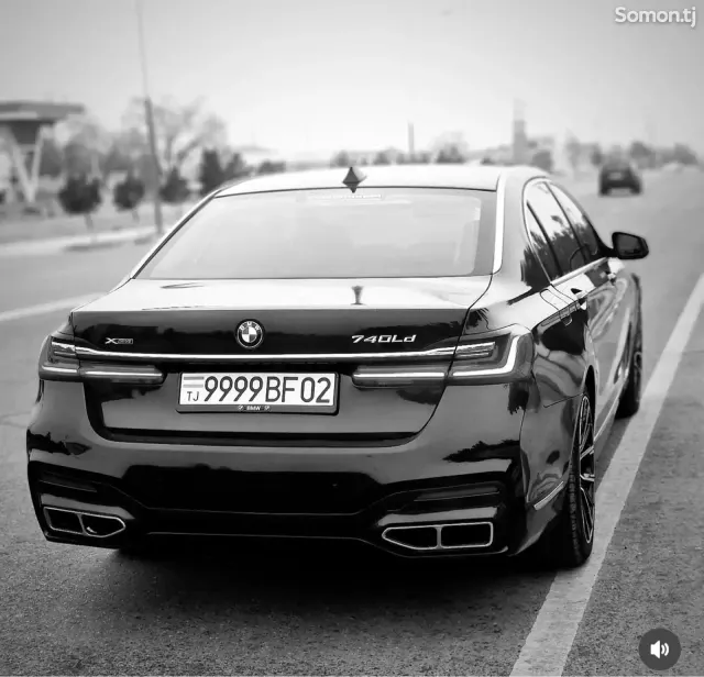 BMW 7 series 2012 · 3.0 AT