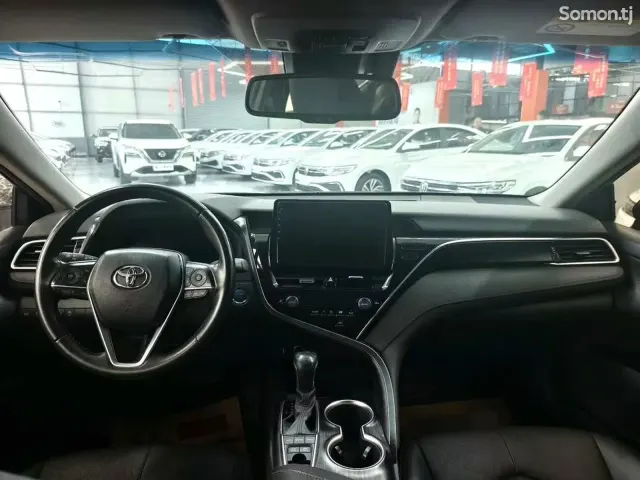 Toyota Camry 2023 · 2.5 AT
