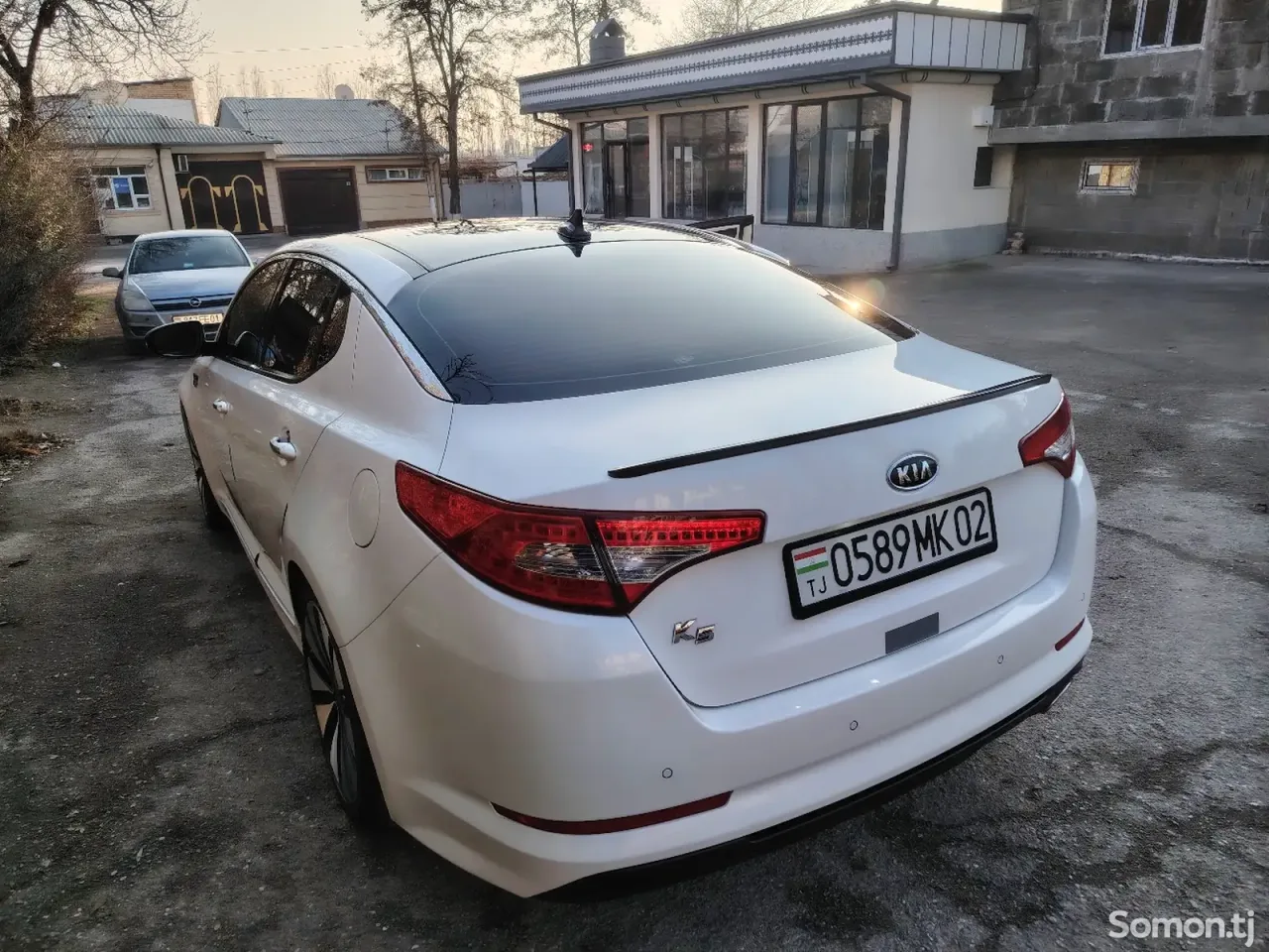 Kia K5 2010 · 2.0 AT