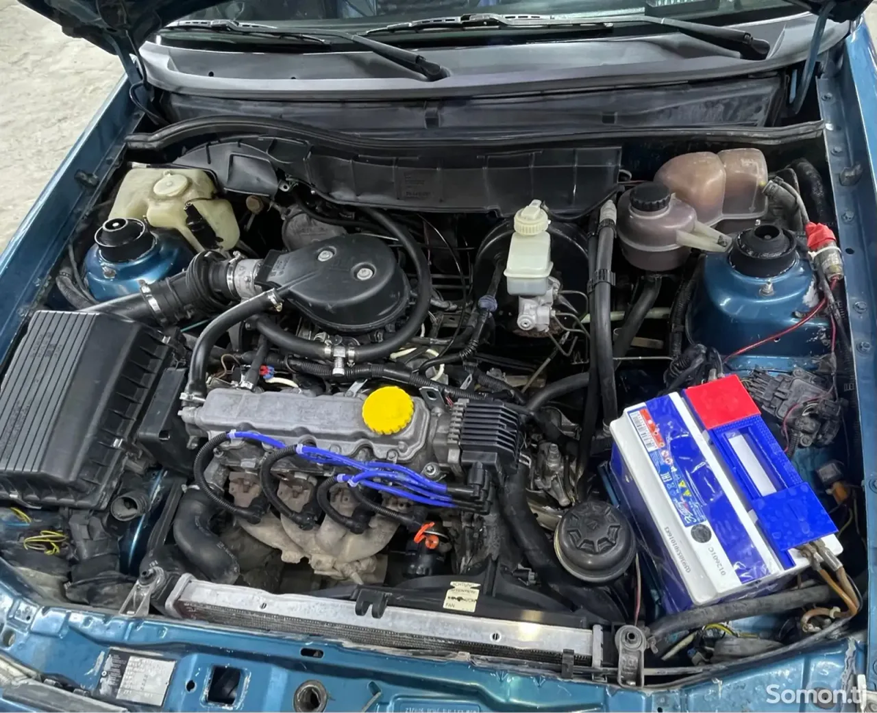Opel Astra F 1993 · 1.6 MT