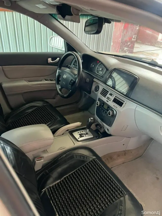 Hyundai Sonata 2007 · 3.3 AT