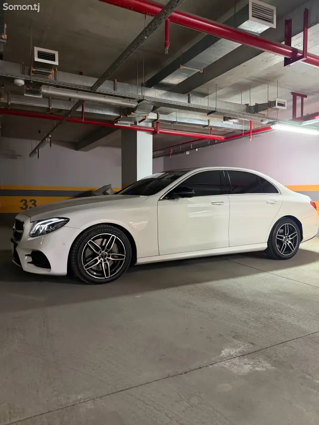 Mercedes-Benz E class 2019 · 3.0 AT