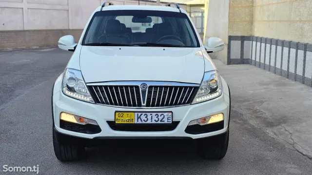 Ssang Yong Rexton 2016 · 2.0 AT
