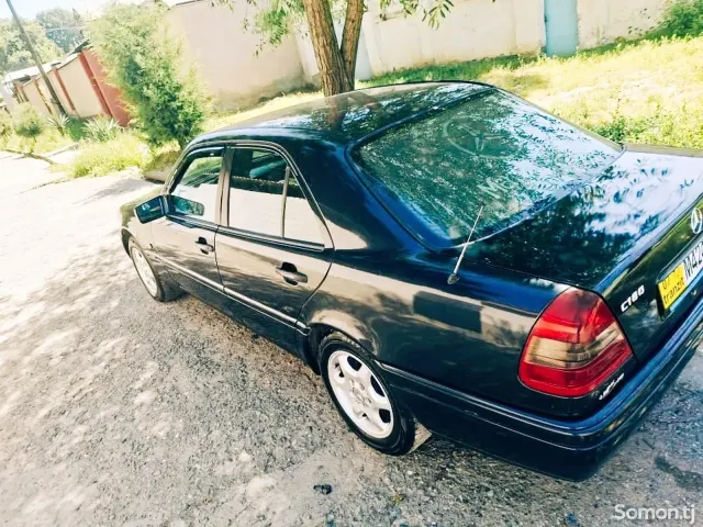 Mercedes-Benz C class 1996 · 1.8 MT