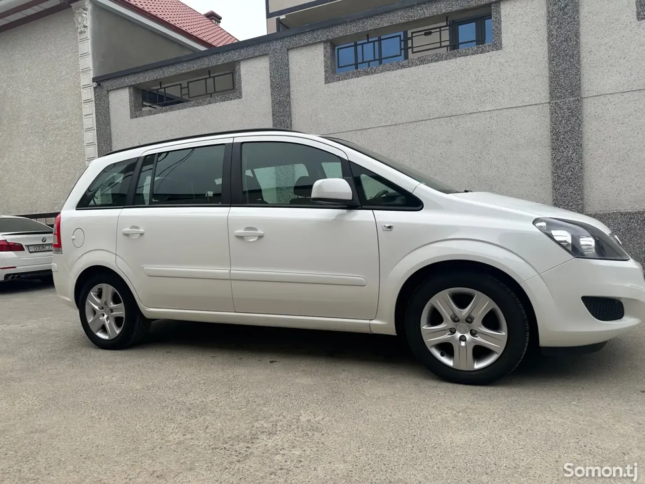 Opel Zafira 2014 · 1.8 MT