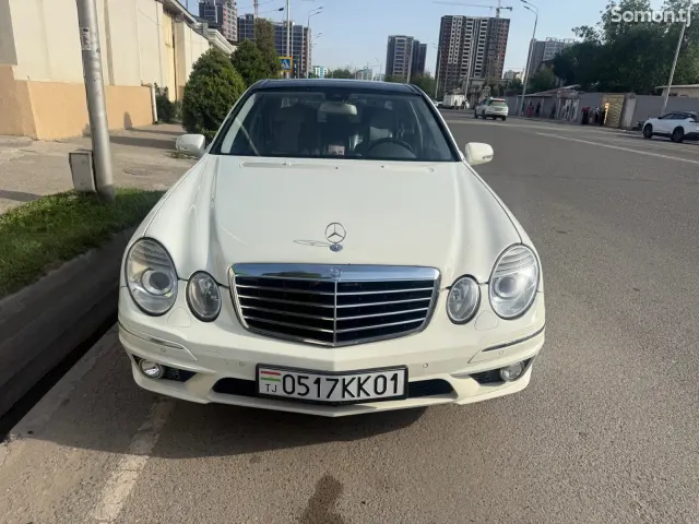 Mercedes-Benz E class 2008 · 3.5 AT