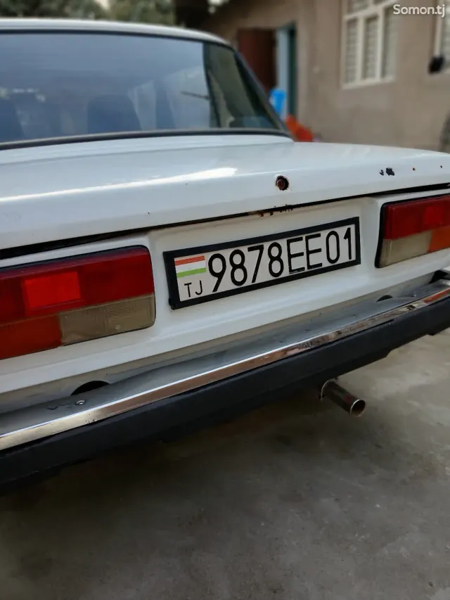 Lada (ВАЗ) 2107 2004 · 1.6 MT