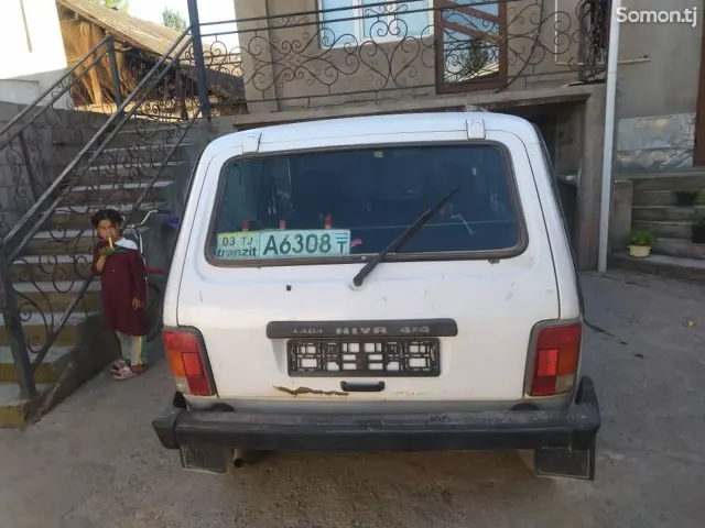 Lada (ВАЗ) Нива 2006 · 1.7 MT