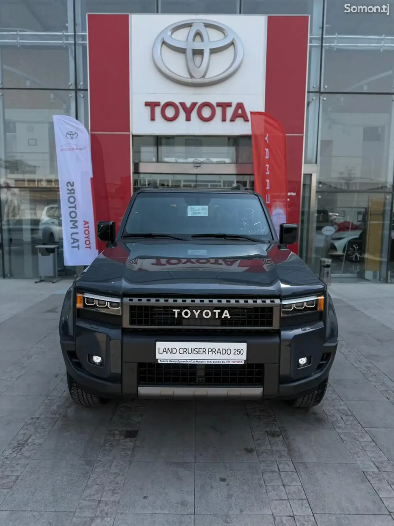 Toyota Land Cruiser Prado 2025 · 2.4 AT