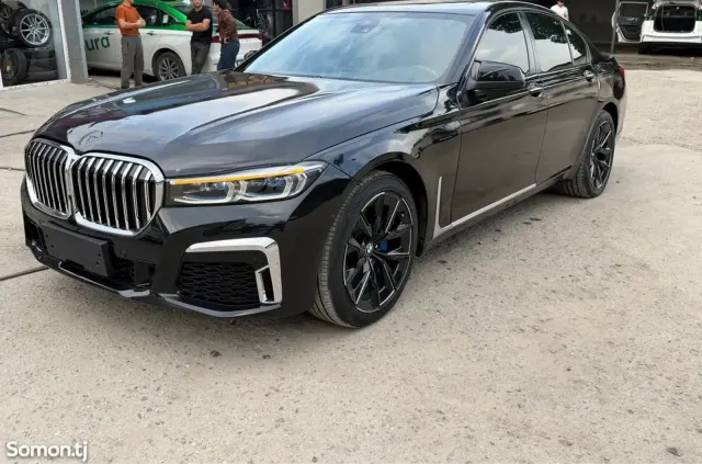 BMW 7 series 2011 · 3.0 AT