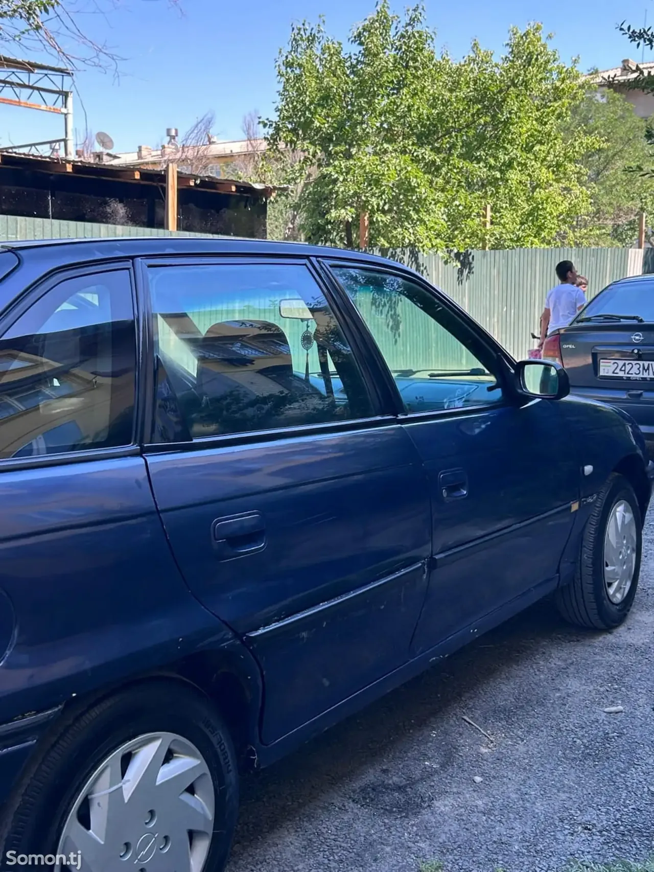 Opel Astra F 1996 · 1.6 MT