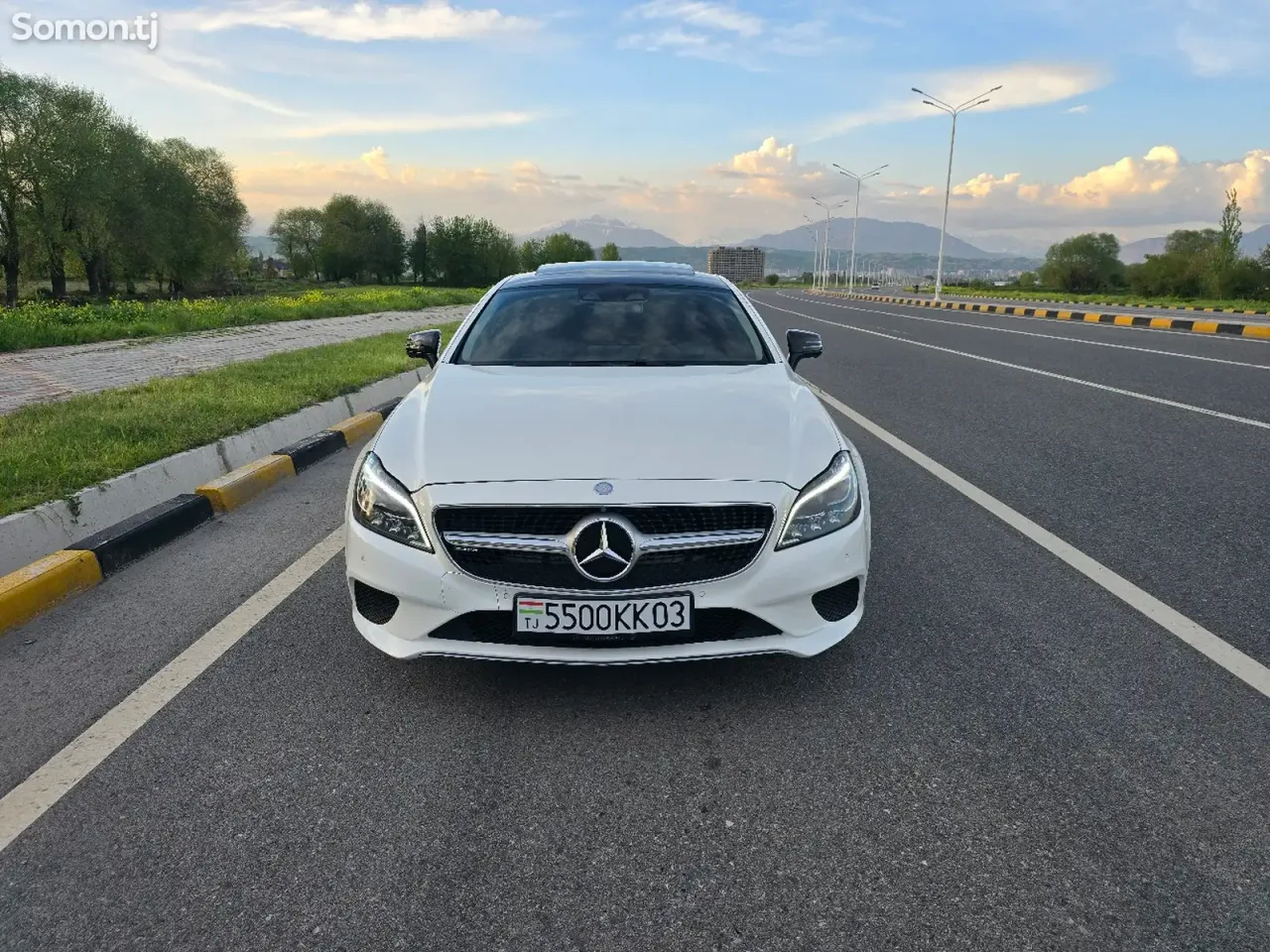 Mercedes-Benz CLS class 2015 · 2.5 AT
