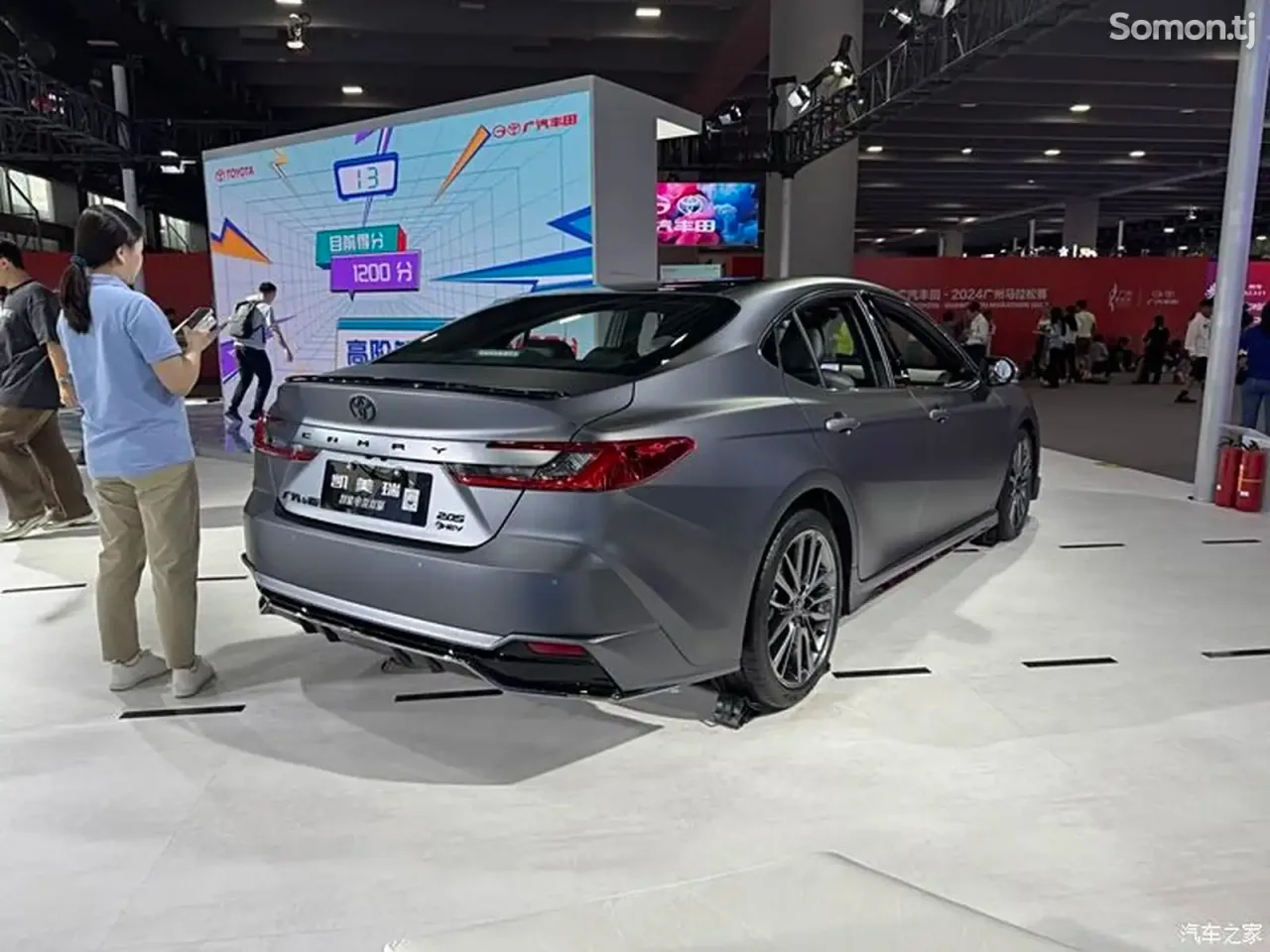 Toyota Camry 2026 · 2.0 AT