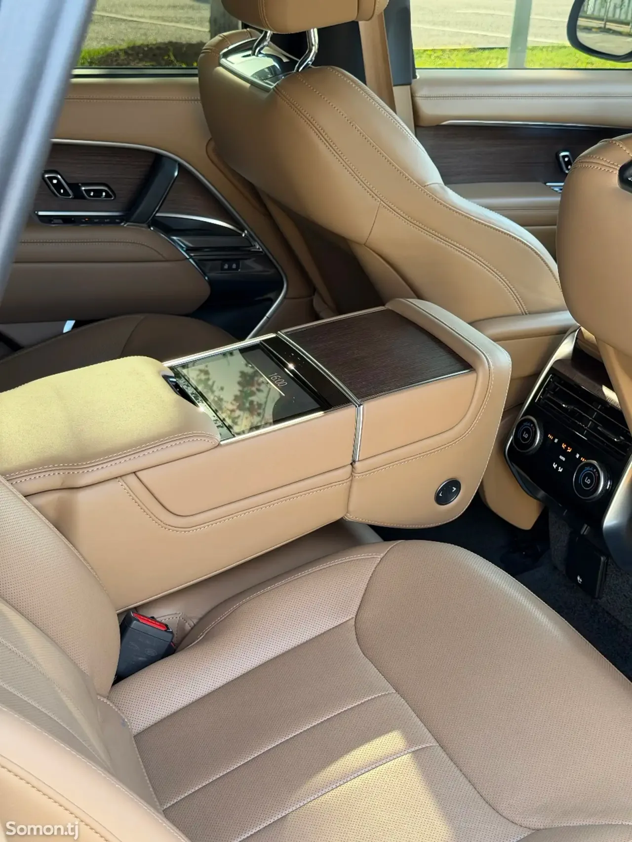 Land Rover Vogue 2024 · 3.0 AT