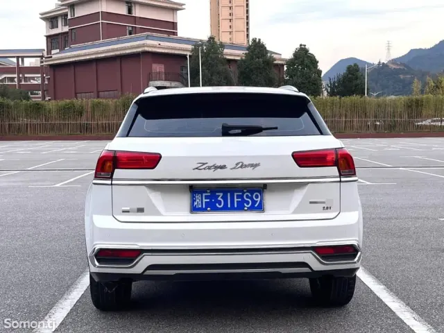 Zotye Domy X7 2018 · 1.8 AT