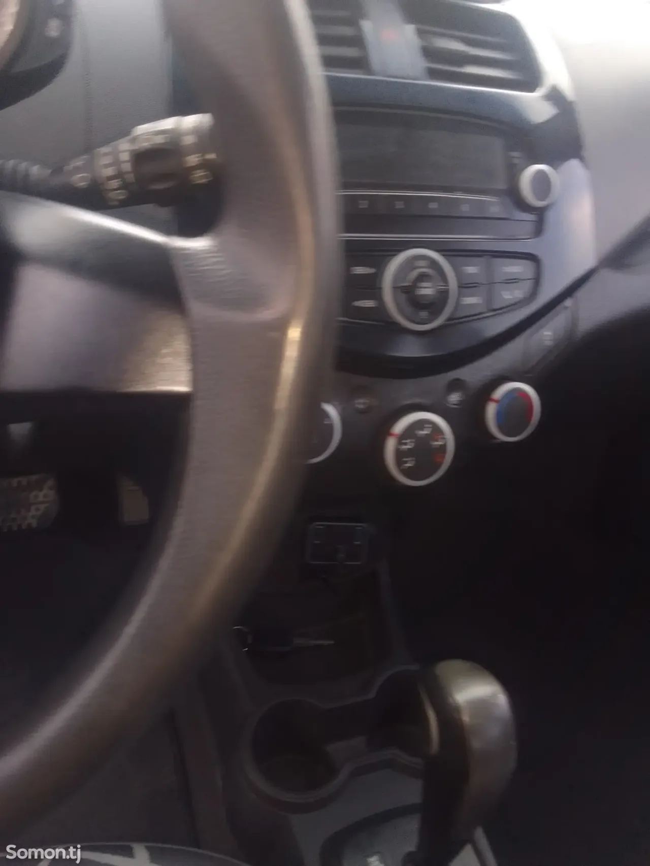 Chevrolet Spark 2015 · 1.1 AT
