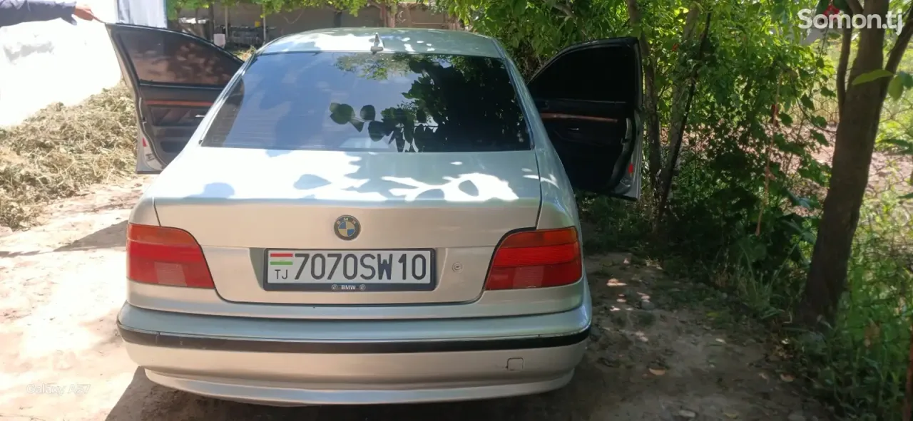 BMW 8 series 1998 · 2.8 MT