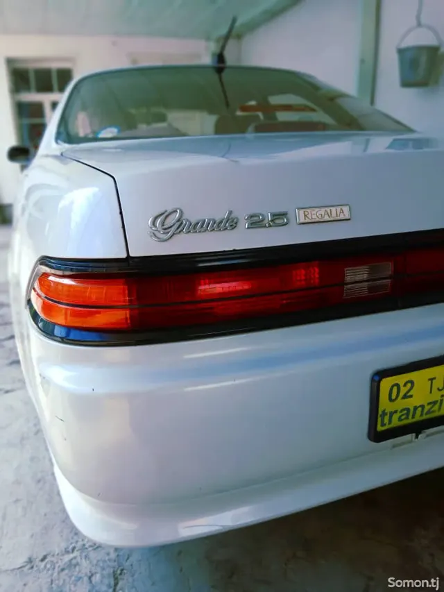 Toyota Mark II 1995 · 2.5 AT