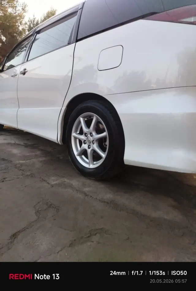 Toyota Estima 2008 · 2.4 AT