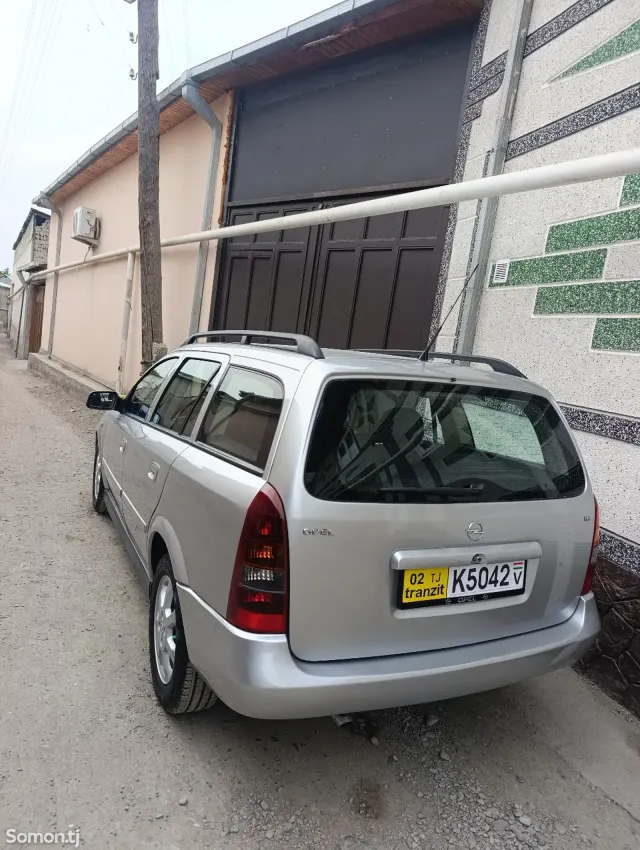 Opel Astra G 2000 · 1.6 MT