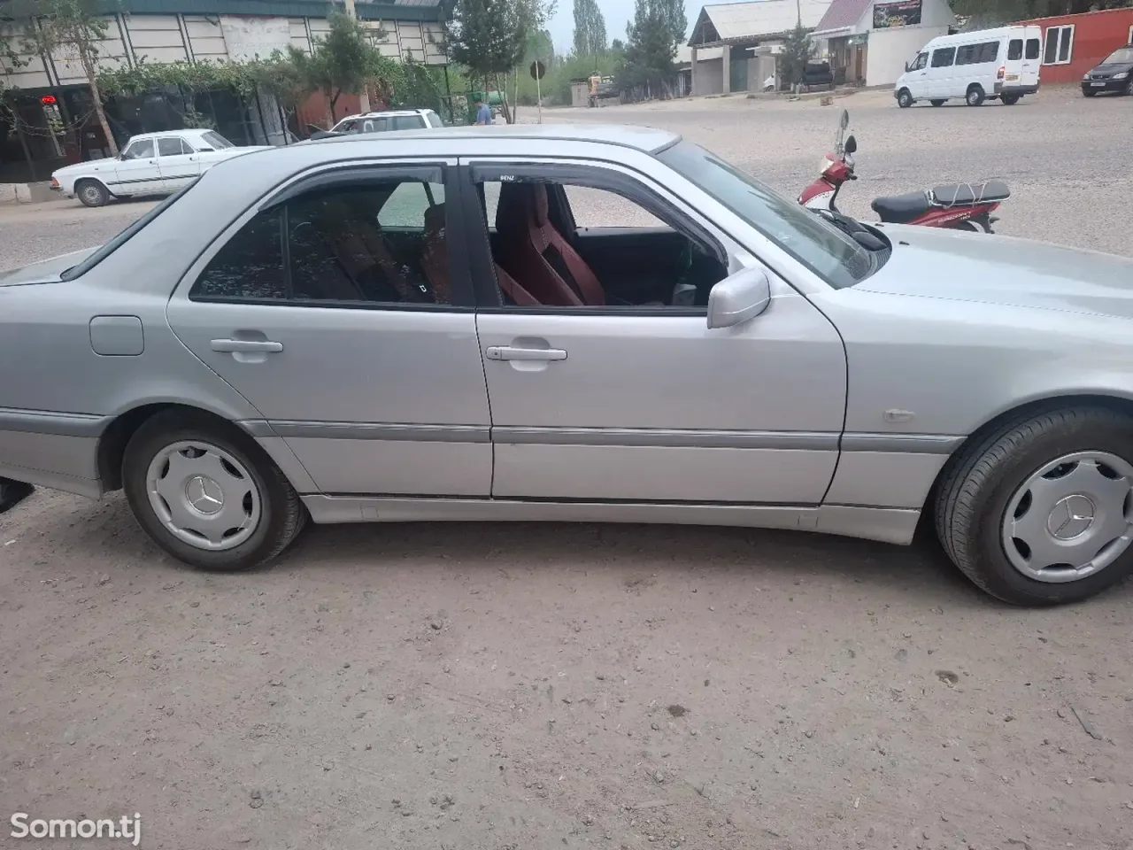 Mercedes-Benz C class 1999 · 1.8 MT