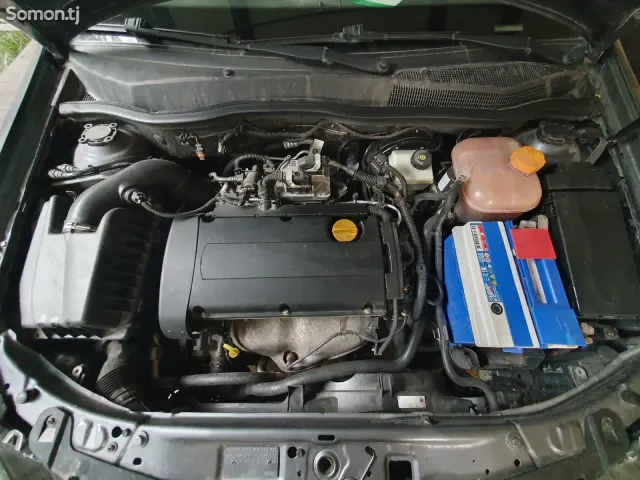 Opel Astra H 2007 · 1.6 MT