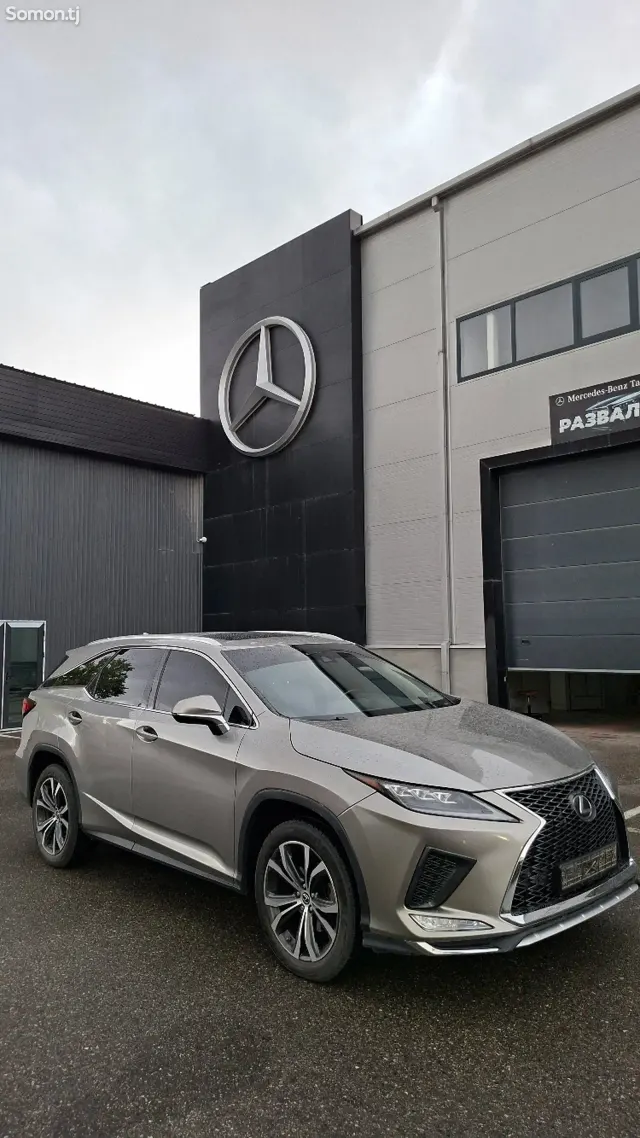 Lexus RX series 2018 · 3.5 AT