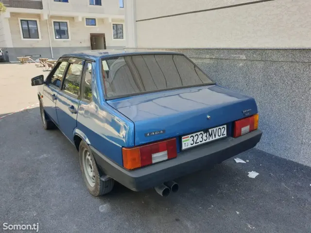 Lada (ВАЗ) 21099 1996 · 1.6 MT