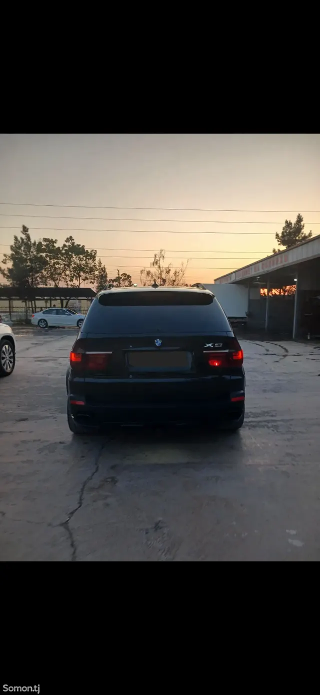 BMW X5 M 2009 · 3.0 CVT